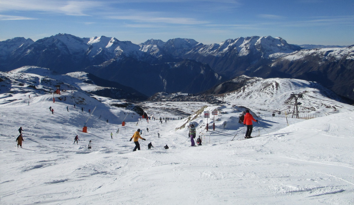 Alpe D Huez Snow Report 23rd December 2015 SeeAlpedHuez Alpe D Huez Snow Report 23rd December 2015 SeeAlpedHuez