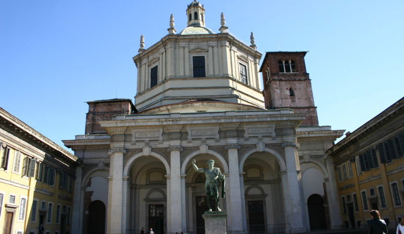 San Lorenzo Maggiore Basilica, Milan - Centre