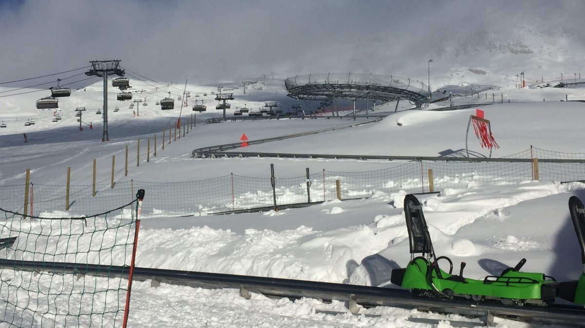 Alpine Coaster opens in Alpe d Huez