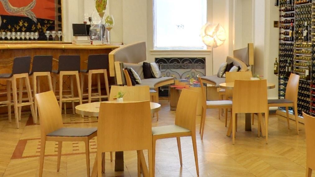 Casino Bars & Clubs in Bordeaux | SeeBordeaux.com