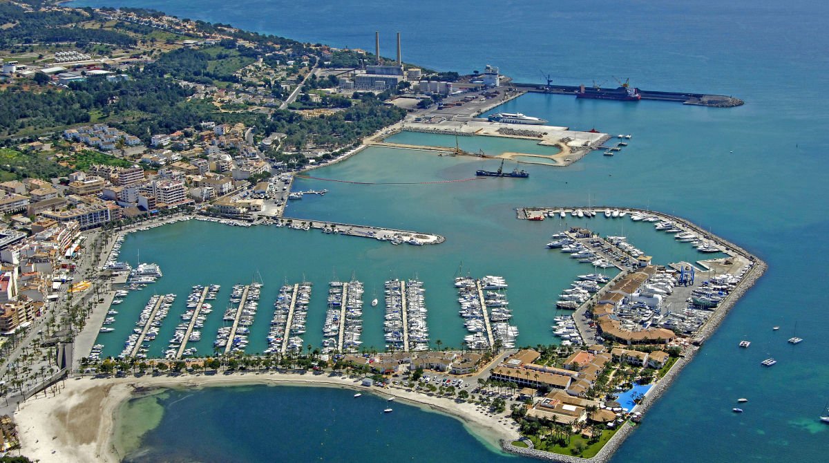 Puerto Alcudia (Port d&#39;Alcudia), Mallorca | SeeMallorca.com