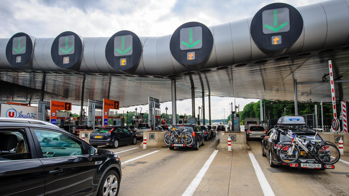 French Motorway Tolls to Increase in 2016 | SeeLesArcs.com