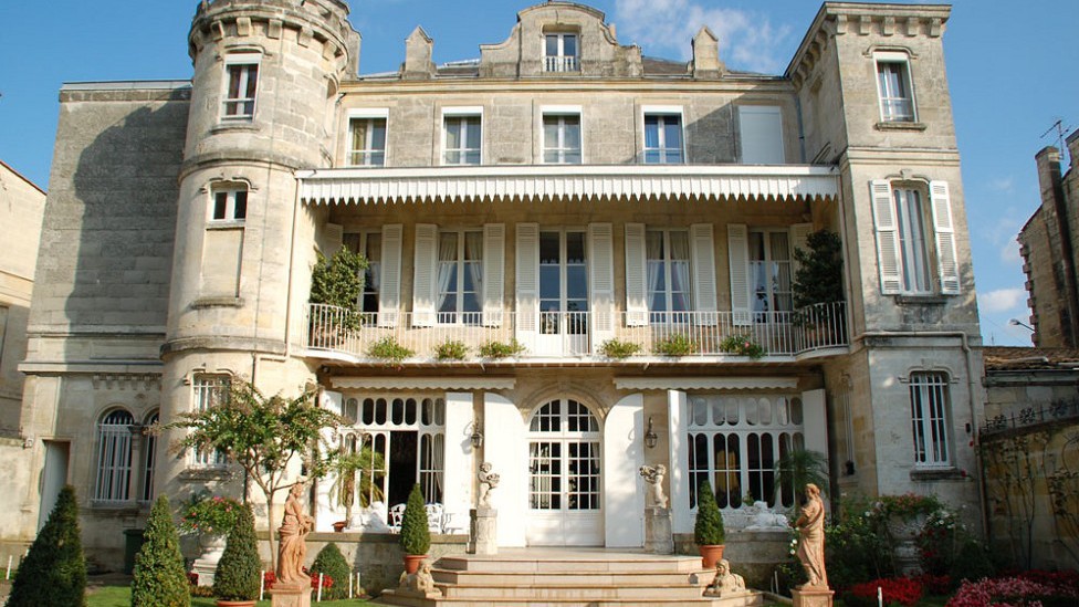 Property For Sale in Bordeaux