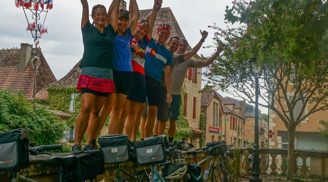 Bike hire in Dordogne Road and MTB rental Prices and booking