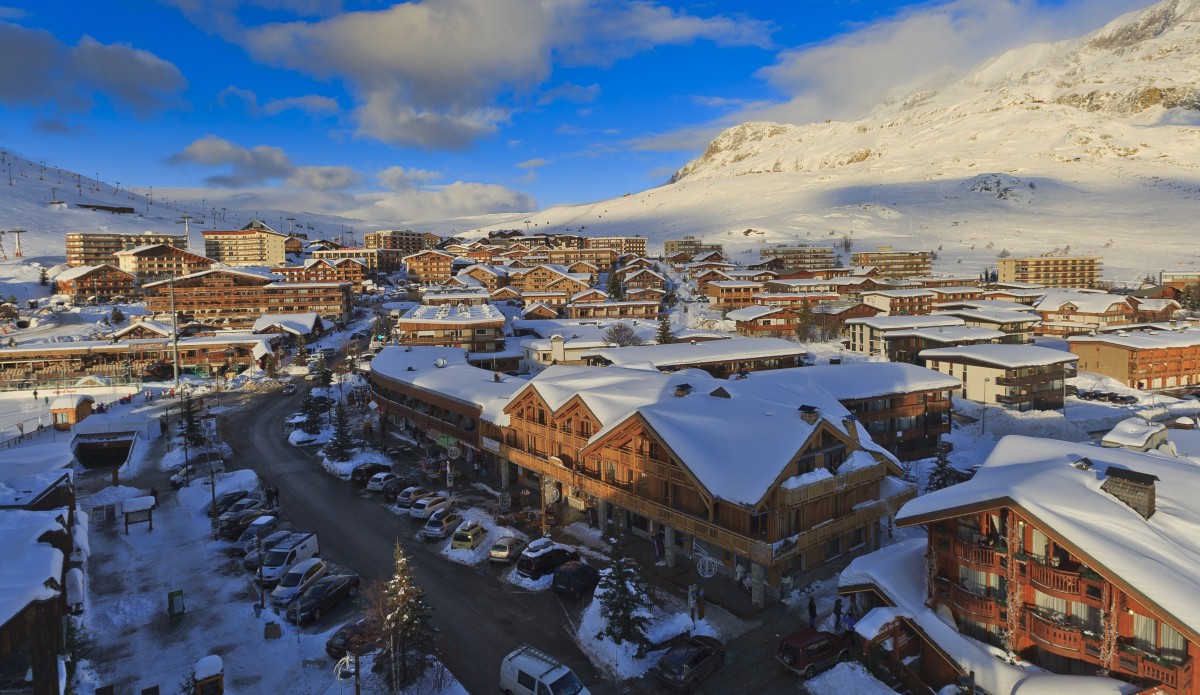 Getting Around Guide to Alpe d'Huez