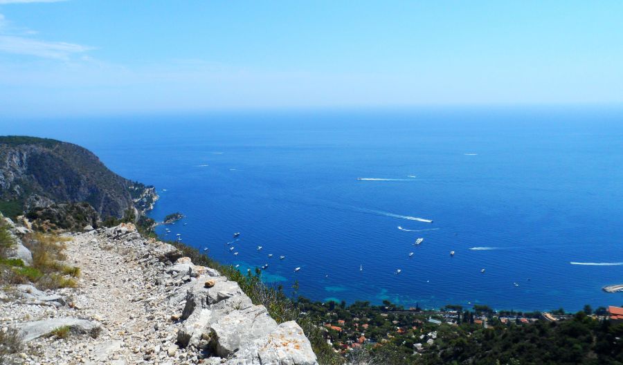 A hike from Eze to Mont Bastide | SeeNice.com