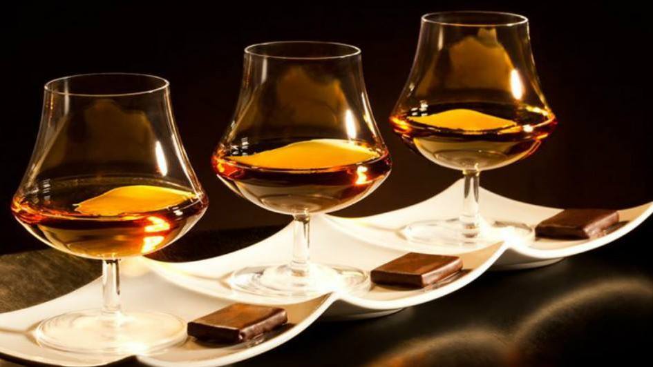 Whisky tasting at Cha Cha Cha Chamonix