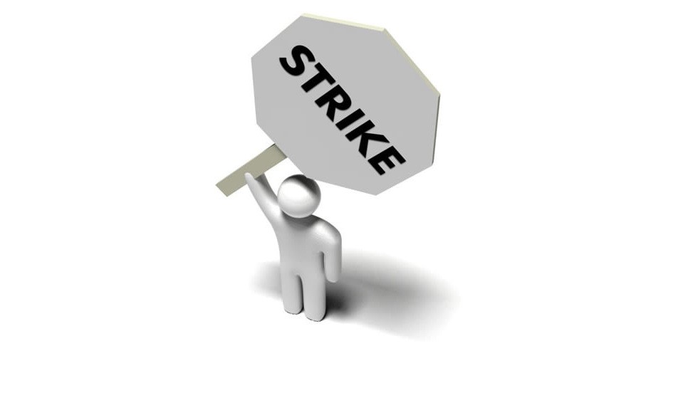 Air Traffic Control Strike Lifted This Weekend | SeeAlpedHuez.com
