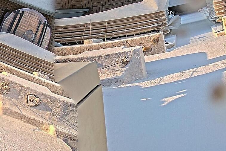 A computer generated image of a building with a watermark that says xgames