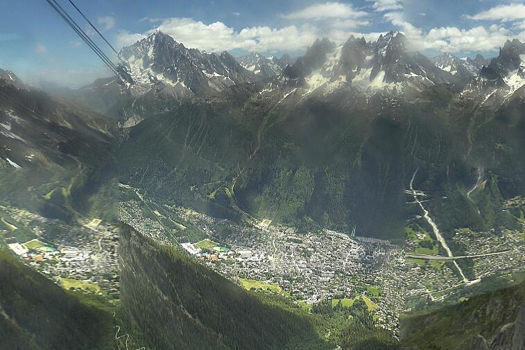 Awesome webcam view of the Chamonix valley from the top of the Brevent (2525 metres).  You can see the whole of Chamonix town, the Brevent ski area, and the Mont Blanc range.
