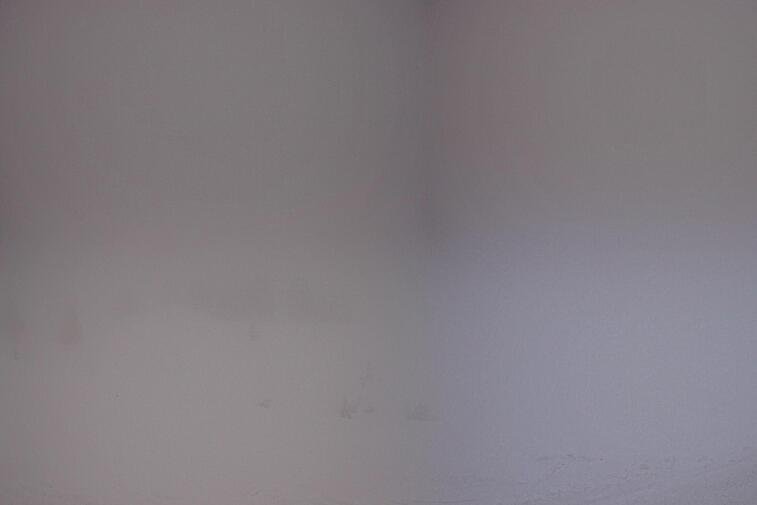 Birds-eye webcam view of conditions on the pistes above Courchevel 1650. The top station of the Ariondaz cable car is visible on the left-hand side of the shot.