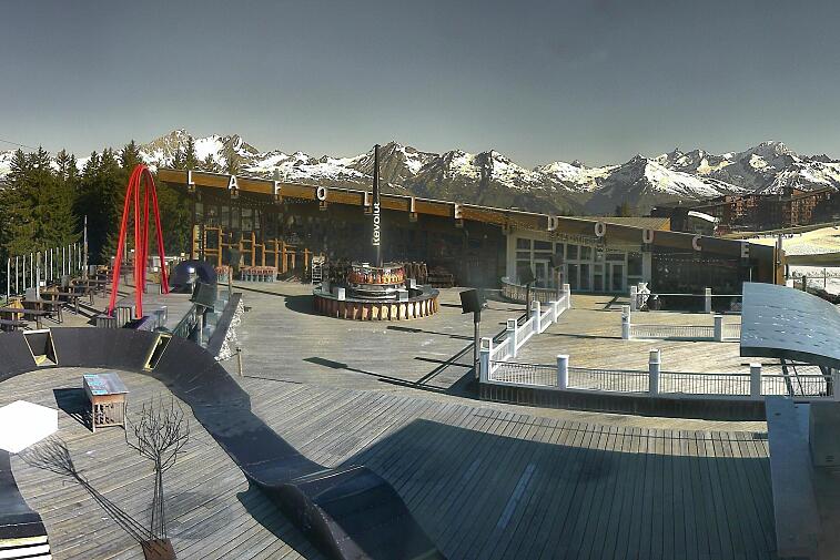 Webcam view of the terrace of La Folie Douce restaurant in Arc 1800 (Espace Mille8), Les Arcs, France