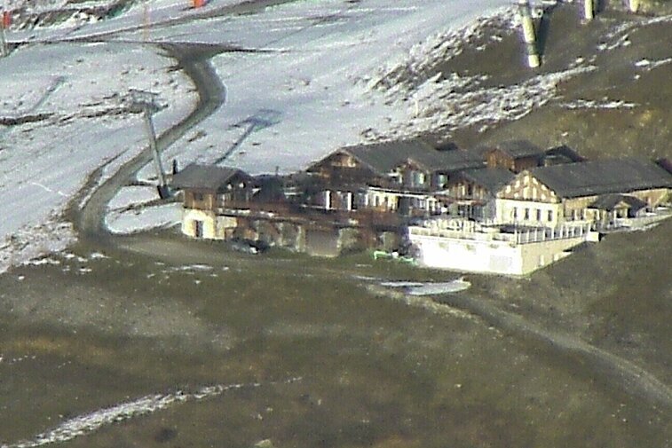 A gray background with a few lines on it