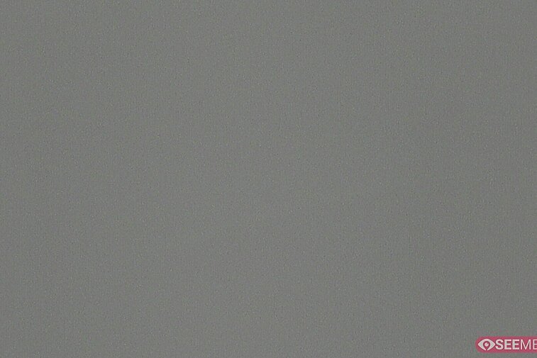 Webcam view of the Folie Douce mountain restaurant in Meribel.  In the background are the Biche (blue) and Maudit (red) pistes; and the pictured lift/mid-station is the Saulire Express.