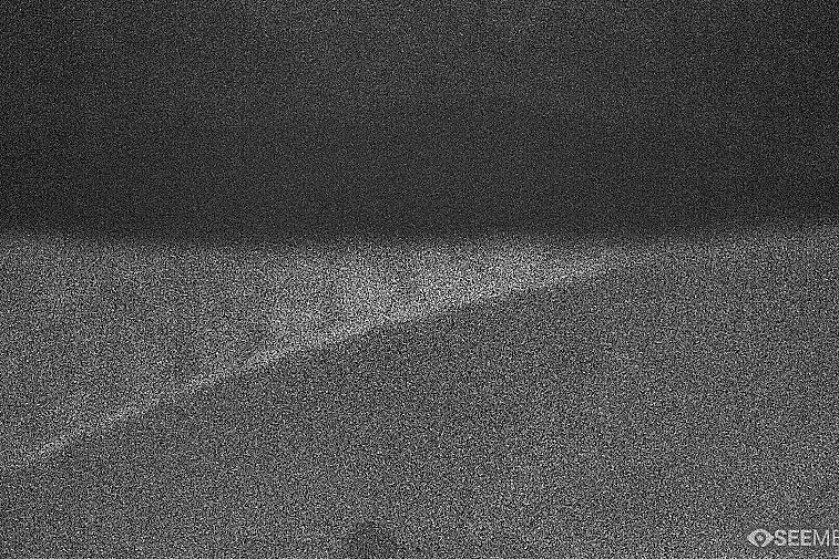Webcam view from the very top of Tougnette bubble lift looking down upon the Moonpark, one of the Meribel valley's two snowparks