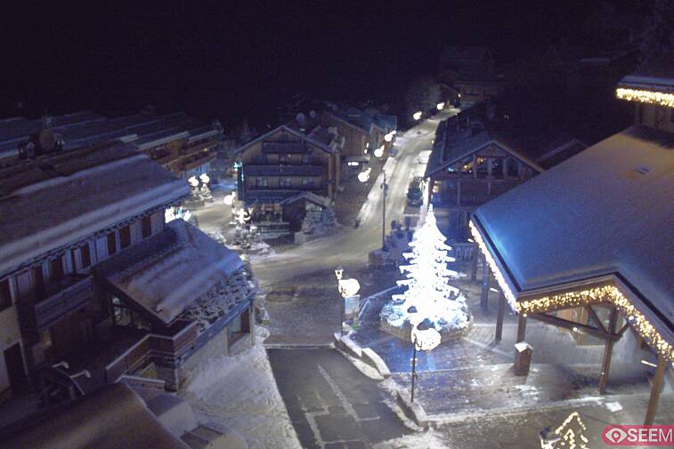an image of a town square surrounded by buildings