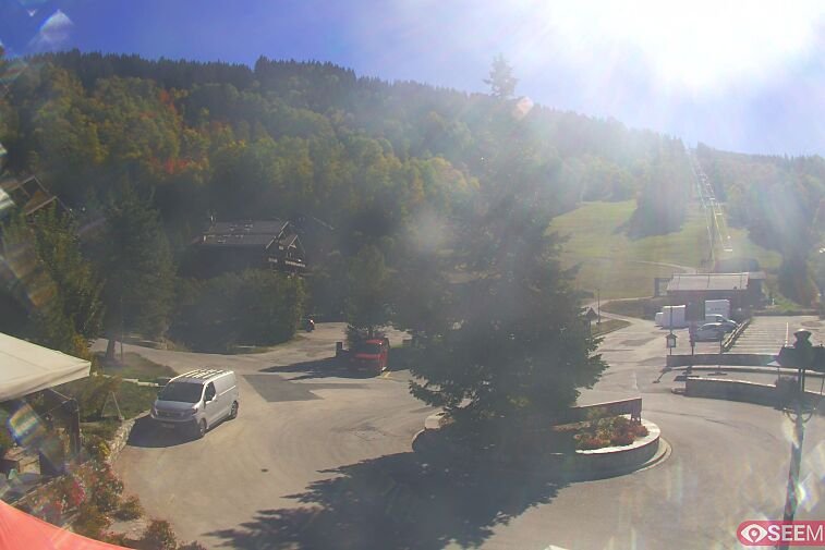 This webcam view from the entrance to Meribel Village looks out over the pistes coming down to the village