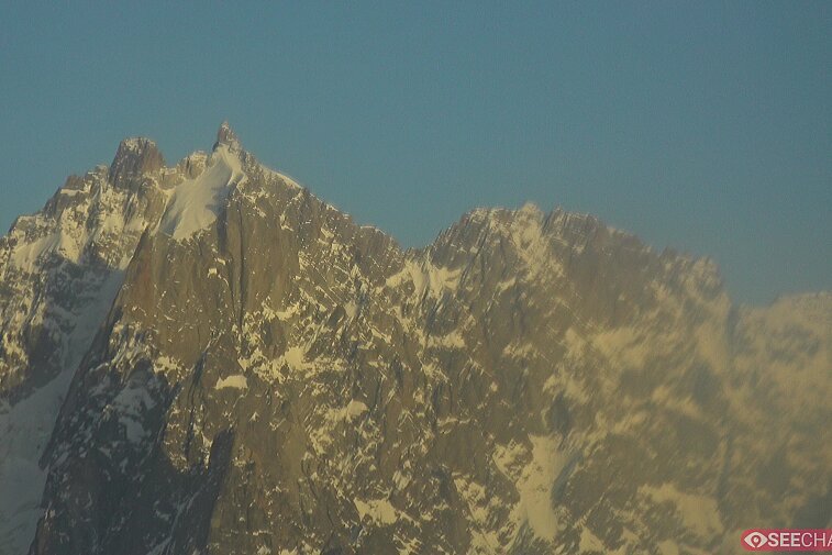 Close-up webcam view of the summit of the Mont Blanc, at a massive 4810 metres