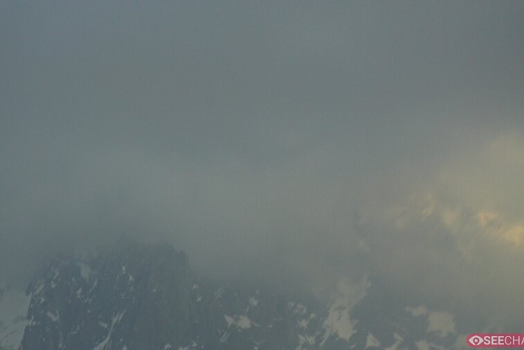 Close-up webcam view of the summit of the Mont Blanc, at a massive 4810 metres