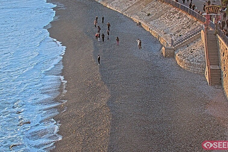 Webcam view of the Castel beach and club on the eastern-most side of the Promenade des Anglais and nestled under the Parc du Chateau, in Nice, France