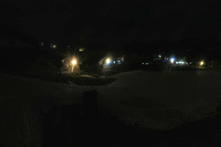 Webcam view of the foot of the slopes in Montchavin Les Coches, La Plagne