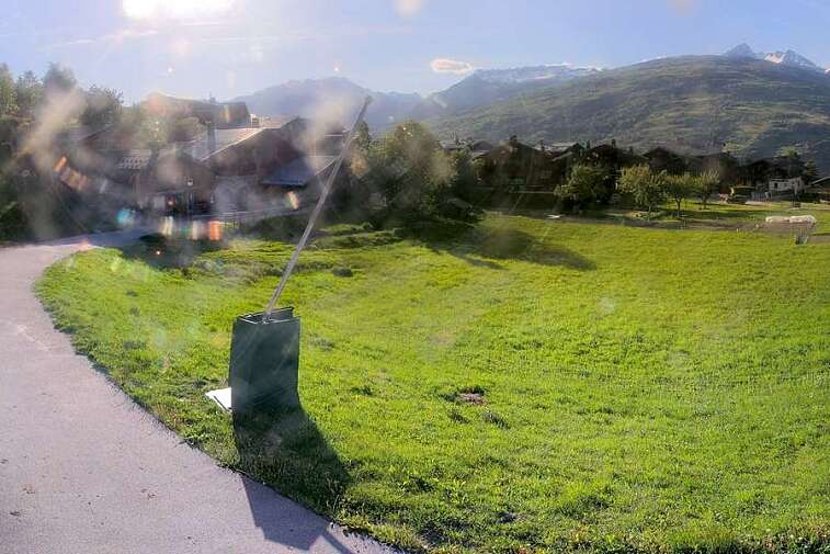 Webcam view of the foot of the slopes in Montchavin Les Coches, La Plagne