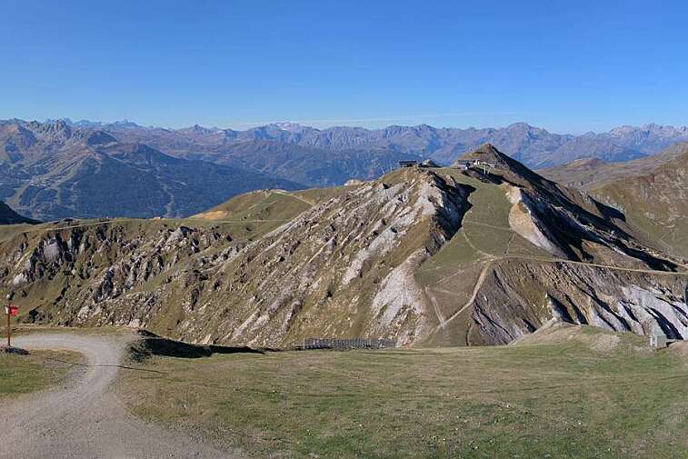 Webcam view from La Grande Rochette, the top of the main bowl in the La Plagne ski area, at 2505 metres
