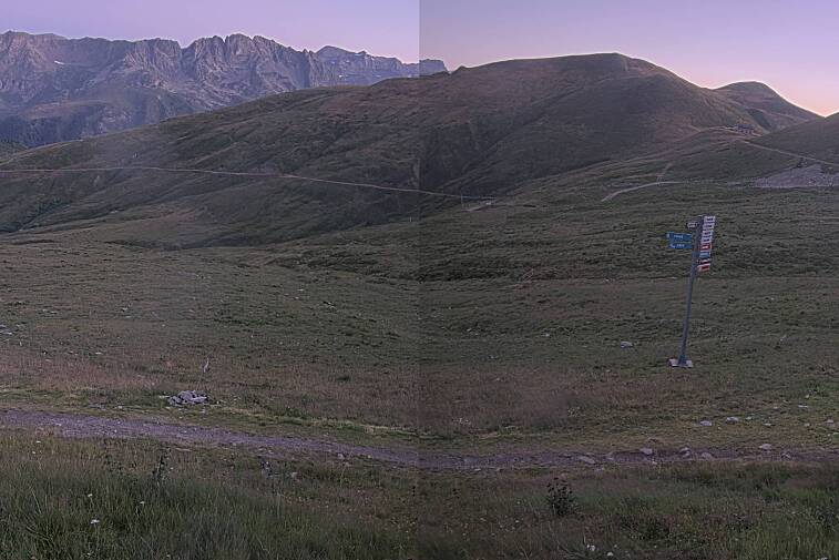 Webcam view from the top end of the Chamonix valley at the Domaine de la Balme, which links Le Tour and Vallorcine