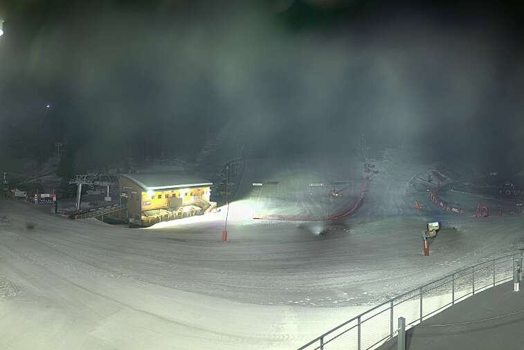 Webcam view of La Chaudanne, the central lift station for Meribel, with Meribel just visible in the background