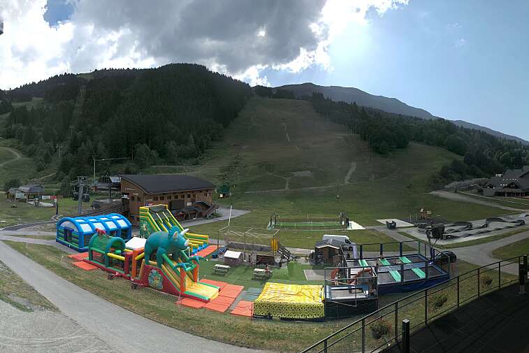 Webcam view of La Chaudanne, the central lift station for Meribel, with Meribel just visible in the background
