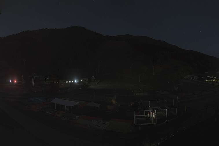 Webcam view of La Chaudanne, the central lift station for Meribel, with Meribel just visible in the background